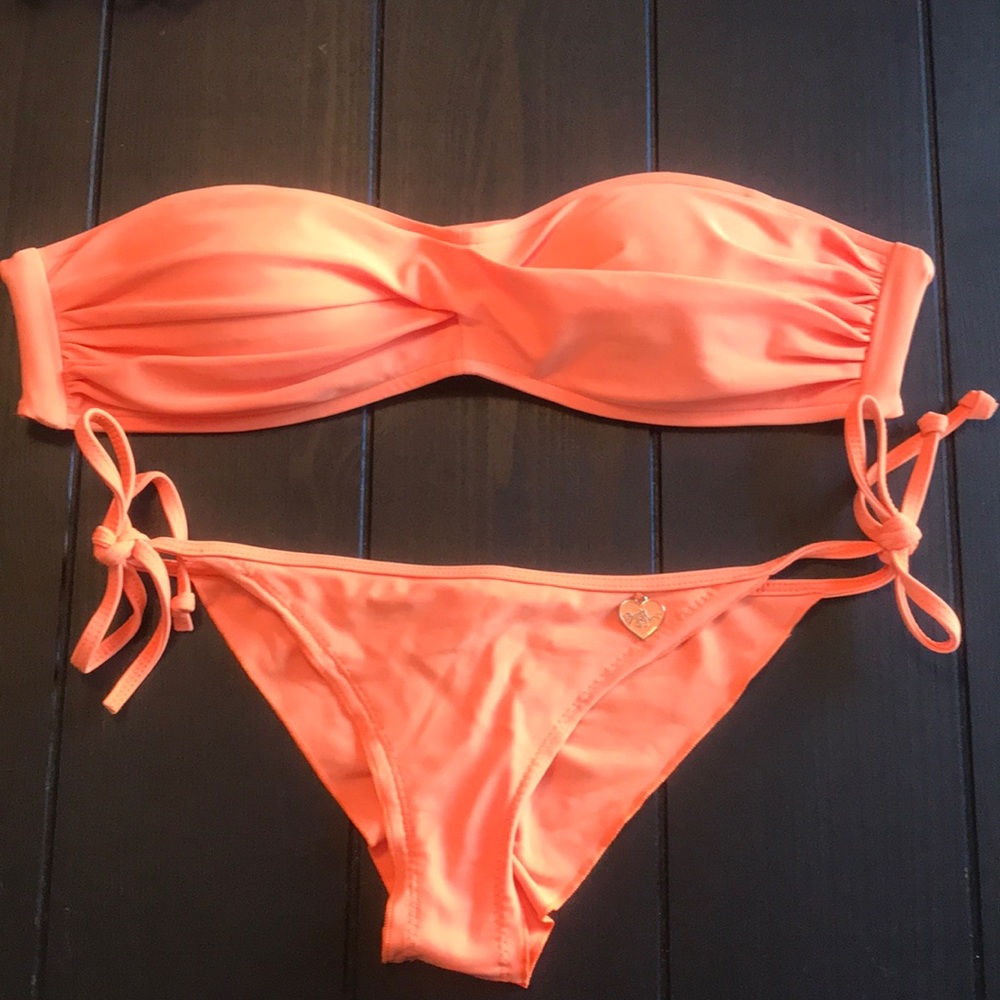 Bathing suit, 2 piece